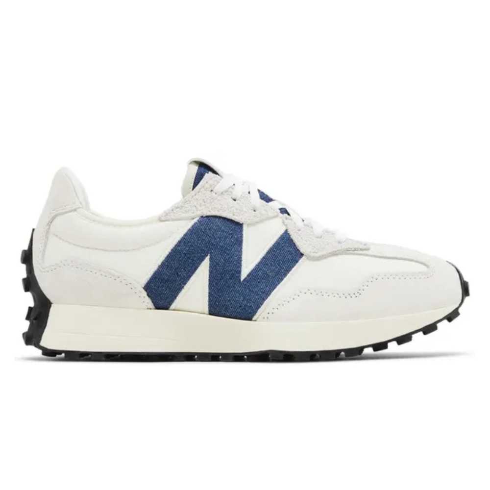 New Balance 327 Women's Sneakers in Black and Cream